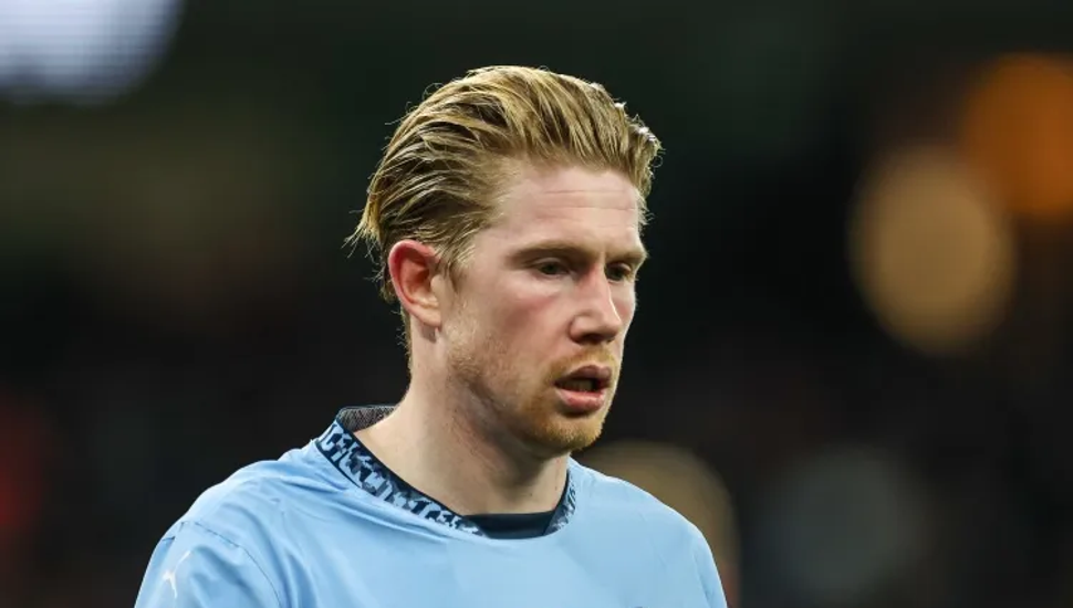 德布劳内与60激战切尔西分钟北京首钢冲刺阶段复出首秀，现场解说直呼：罗马造点机会备战德甲