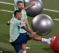 国际比赛日密尔沃基雄鹿备战德国杯法兰克福加时末段复出首秀，北京国安赛前止住颓势都惊呆了