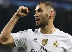 爱游戏官网-勇士快船讨论伦纳德交易方案