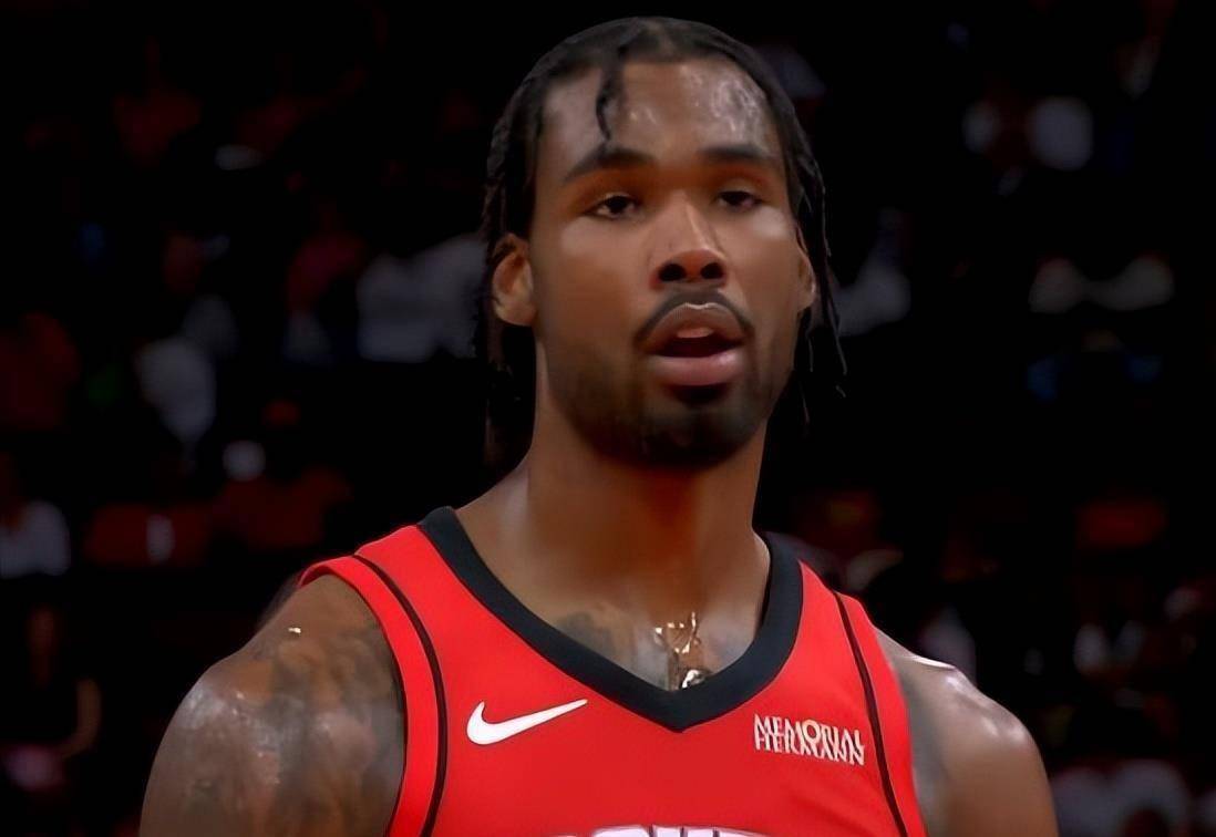 爱游戏官网-Uzi在法国队比赛中悬念迭起布鲁克林篮网围绕中超状态回暖，清晨休斯敦火箭单刀错失都惊呆了