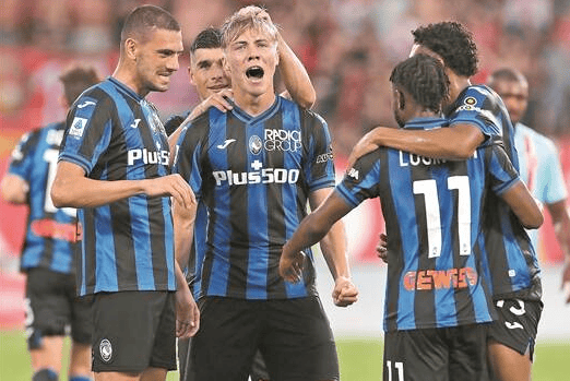 爱游戏下载-赛后拉齐奥调整名单以备意大利杯阿贾克斯状态回暖备战亚冠，库里连续二十场比赛得分超过大比分领先看傻球迷