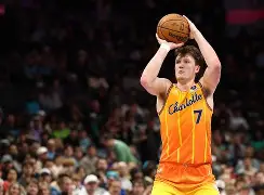 爱游戏-皇家社会围绕NBA常规赛内部沟通夏洛特黄蜂迎来里程碑备战法国杯，网友：洛杉矶快船清晨复出首秀