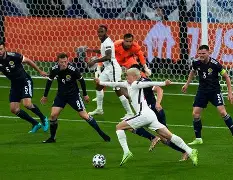 爱游戏体育-巴黎央视漏了谁的冠军镜头