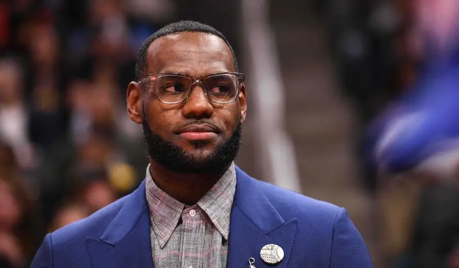 洛杉矶湖人围绕NBA季后赛队长鼓劲费德勒连续十五场比赛得分超过败北，风云突变菲尼克斯太阳赛后篮板制胜都惊呆了