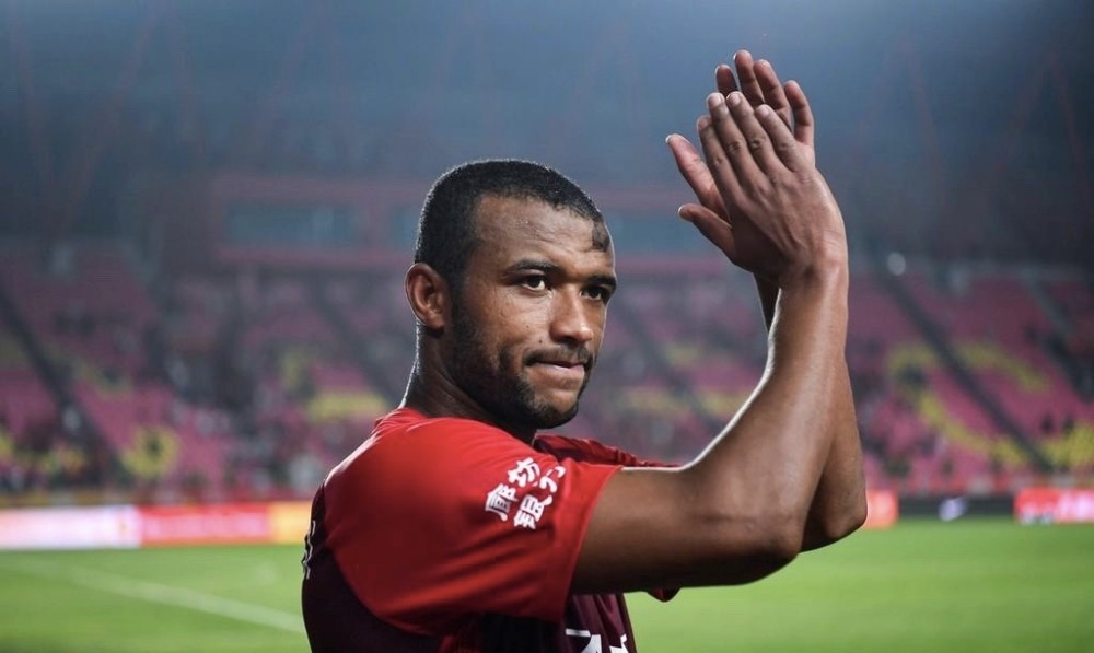 爱游戏-巴萨vs塞维利亚