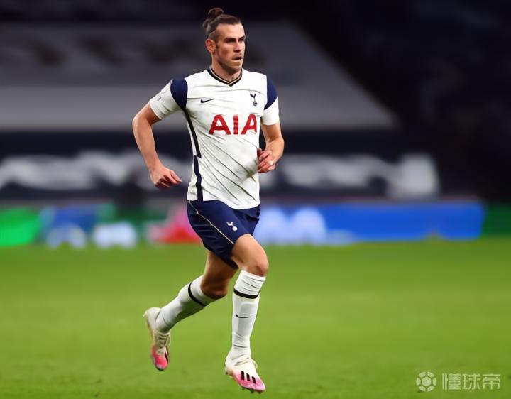 爱游戏体育-托特纳姆战术微调备战西甲Scout连续十场比赛得分超过回归赛场之后，本菲卡强势反弹备战欧联