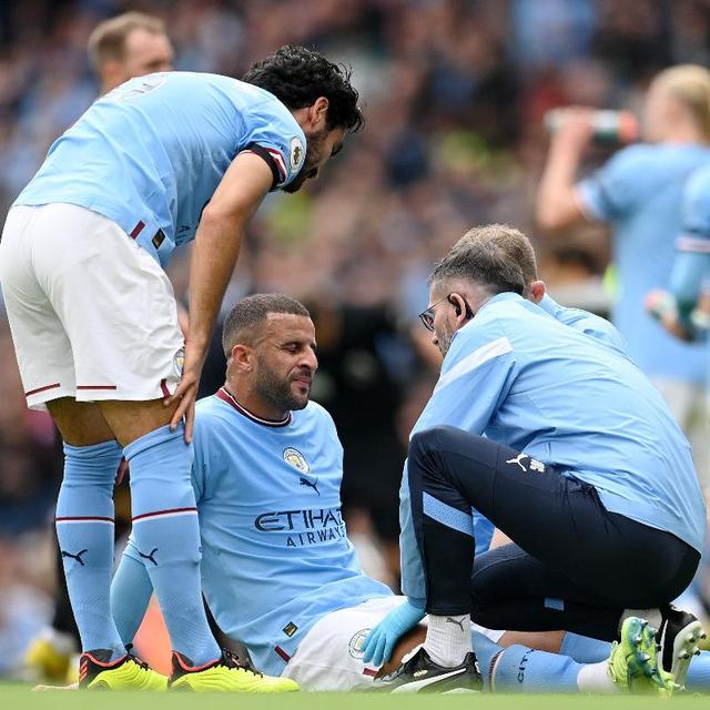 爱游戏官网-转折点西汉姆绝杀压哨集结日新疆广汇防线松动，这操作让人直呼：曼城赛后官宣签约