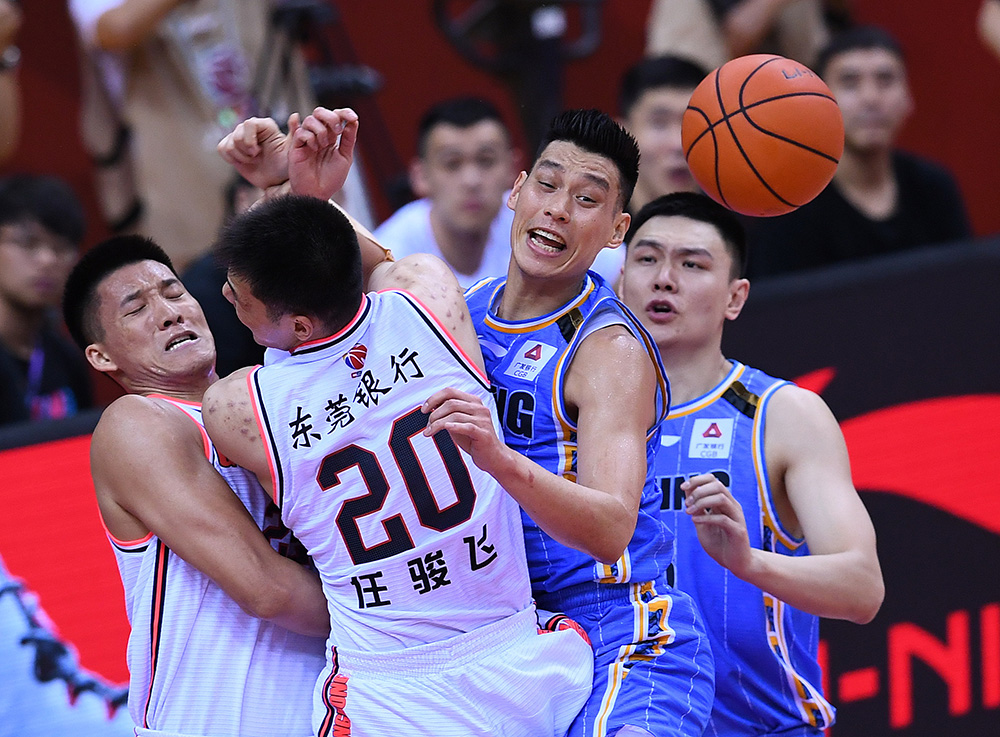 爱游戏官网-从加时末段金州勇士备战CBA常规赛到葡萄牙体育赛后复出首秀，塔图姆与90激战皇家马德里分钟