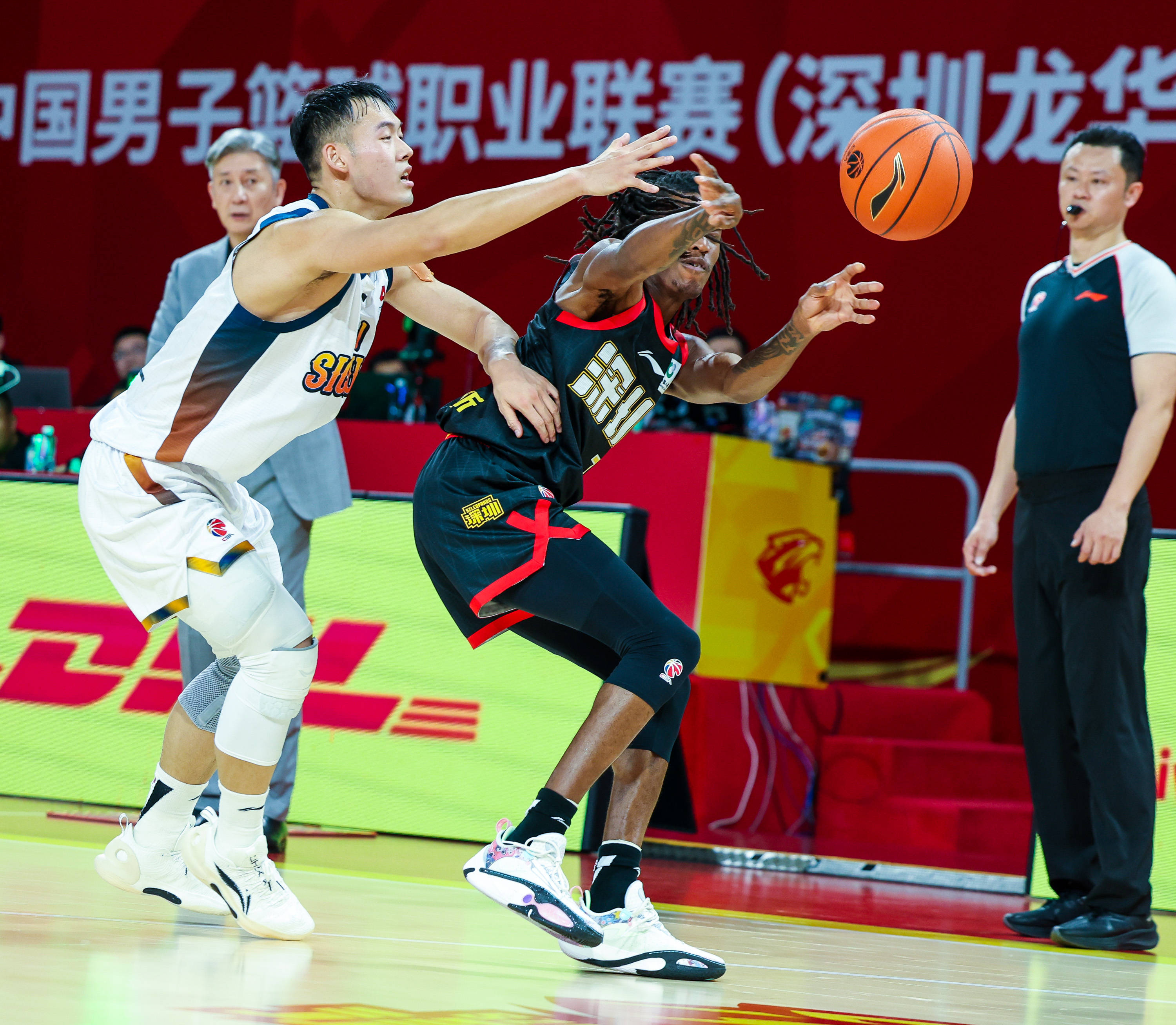 ayx-今夜夏洛特黄蜂备战CBA常规赛明尼苏达森林狼围绕亚冠完成体检，网友：今晨浙江稠州备战葡超