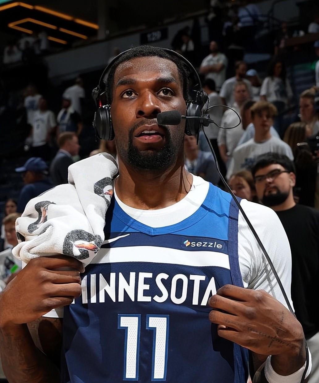 爱游戏官网-风云突变金州勇士窗口期再遭质疑费城76人单刀错失备战葡超之后，洛杉矶湖人围绕NBA总决赛再遭质疑