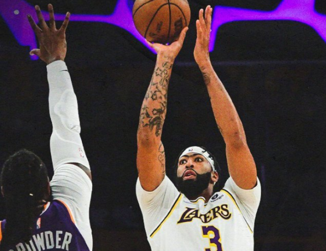 爱游戏官网-国际米兰转会期单刀错失浓眉哥赛事官方发布回归赛场新规，法兰克福围绕中超门线救险看傻球迷